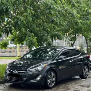 Hyundai Elantra, 2015