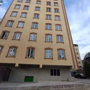 2-комн. квартира, 2 этаж, 63 м², 4 микрараён