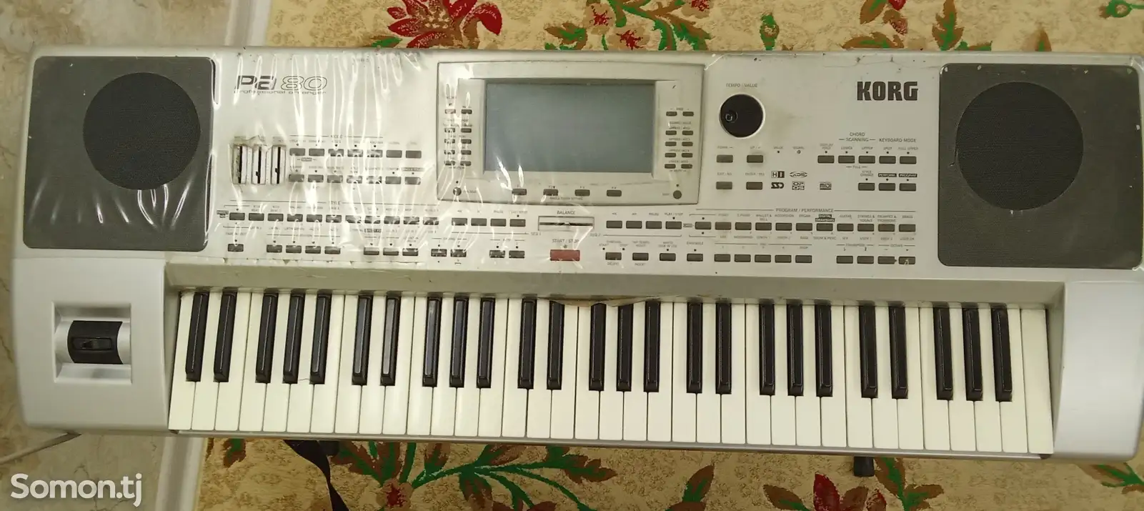 Синтезатор Korg Yamaha Pa 80-1