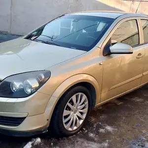 Opel Astra H, 2005