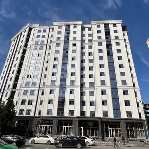 3-комн. квартира, 11 этаж, 90 м², Кольцевои Вахдат