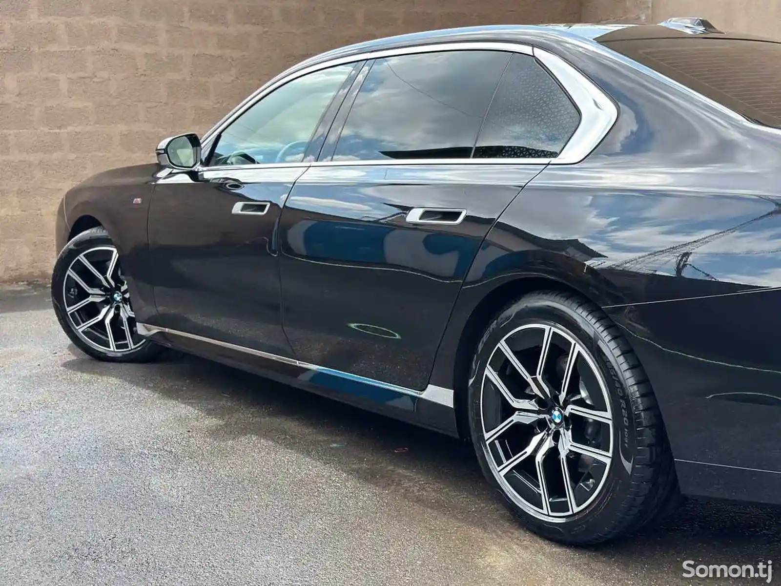 BMW 7 series, 2023-7