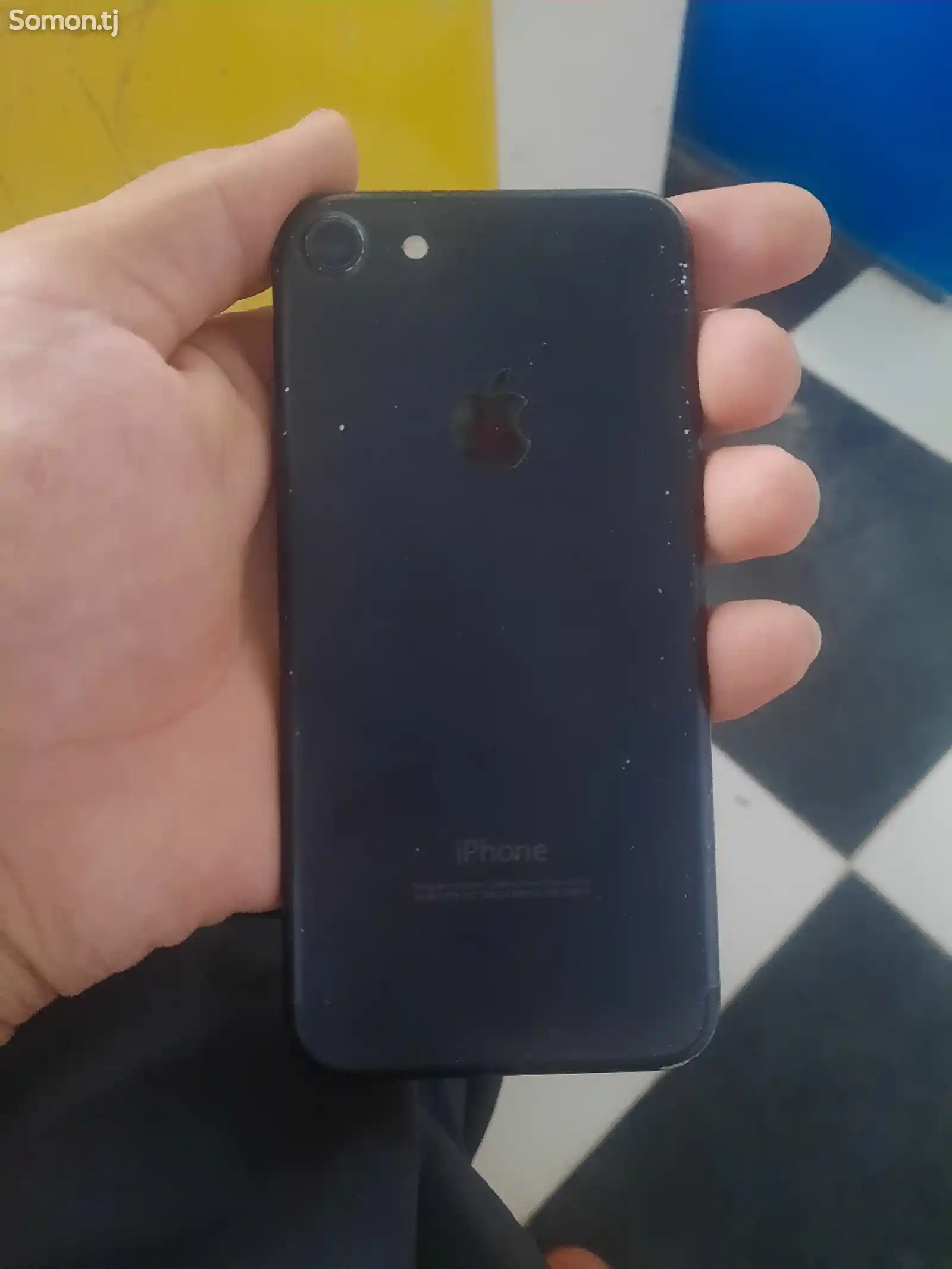 Apple iPhone 7, 32 gb-1