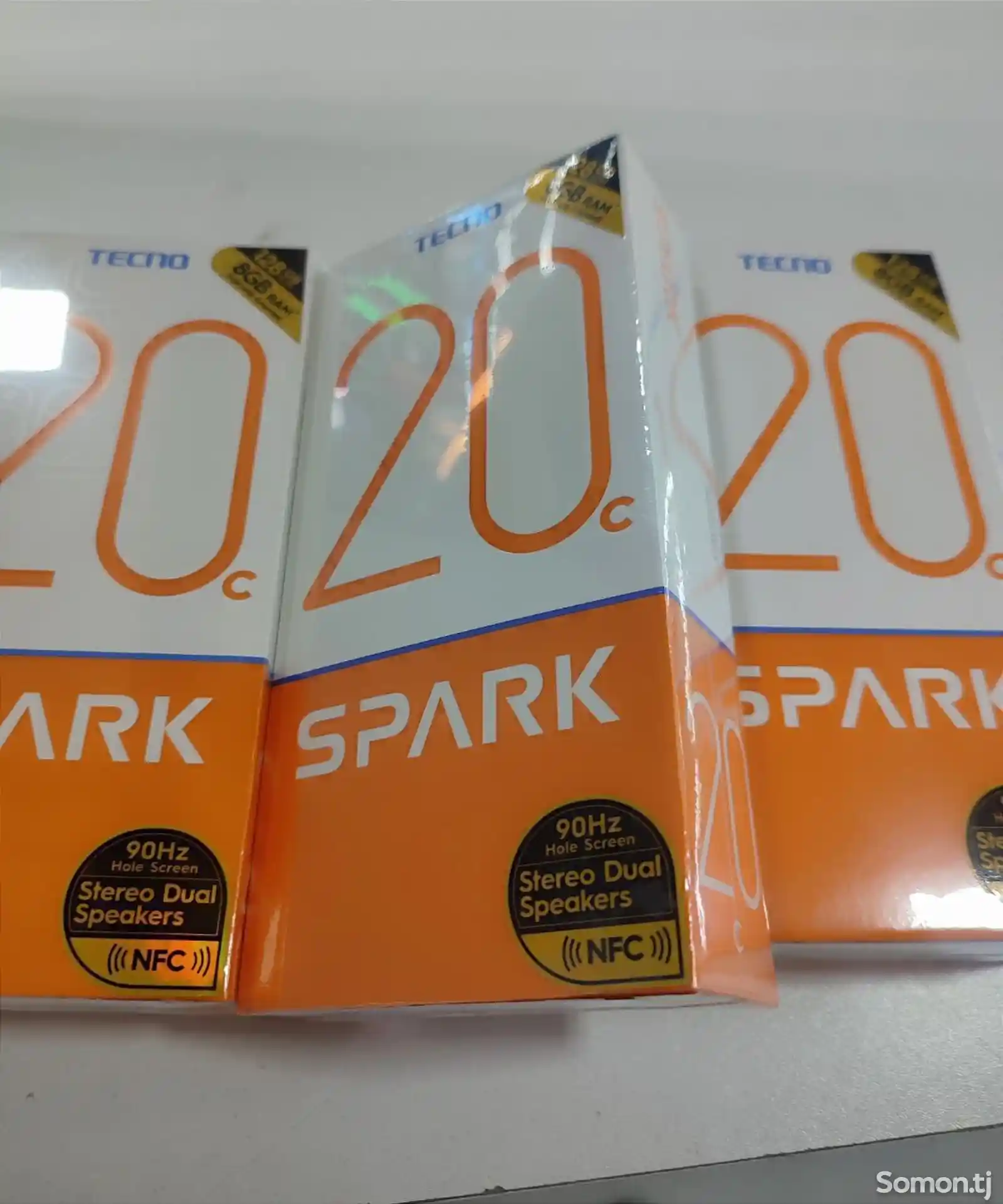 Tecno Spark 20c 8/128gb-2