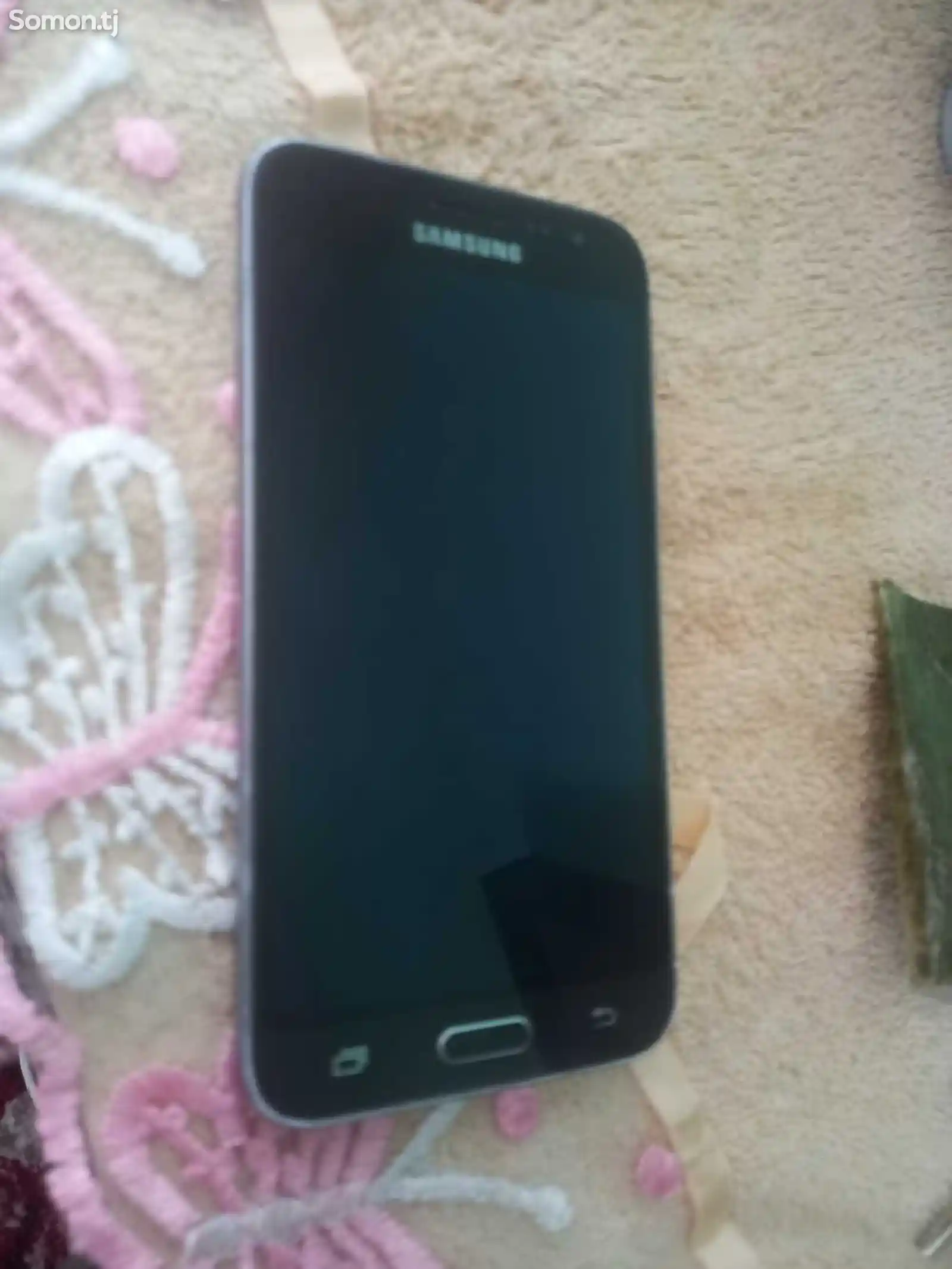 Samsung Galaxy J3 8 Gb-6