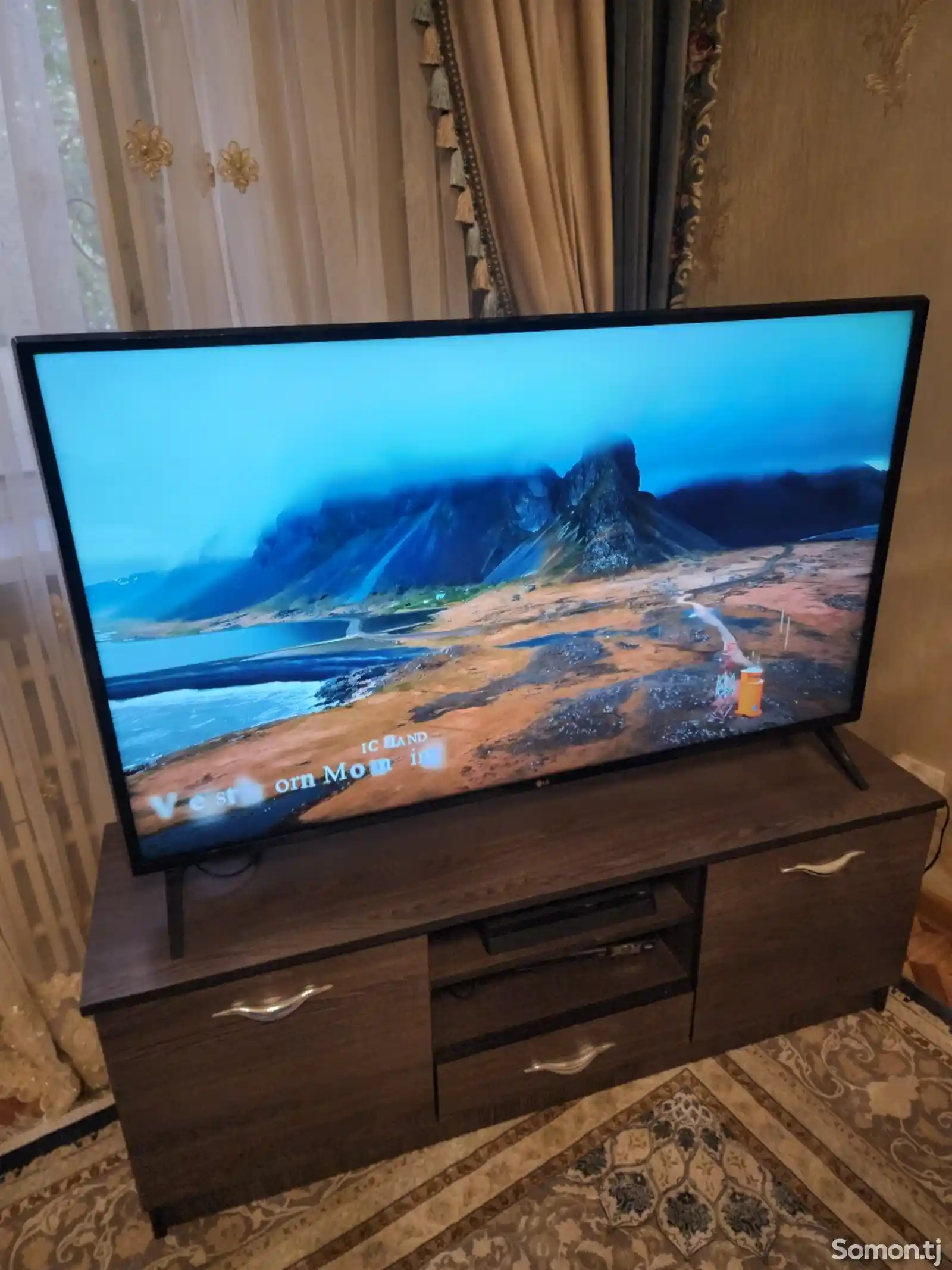 Телевизор LG 50UK6200-1