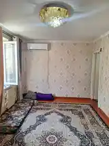 1-комн. квартира, 3 этаж, 40 м², 61 мкр Фирдавсй-5