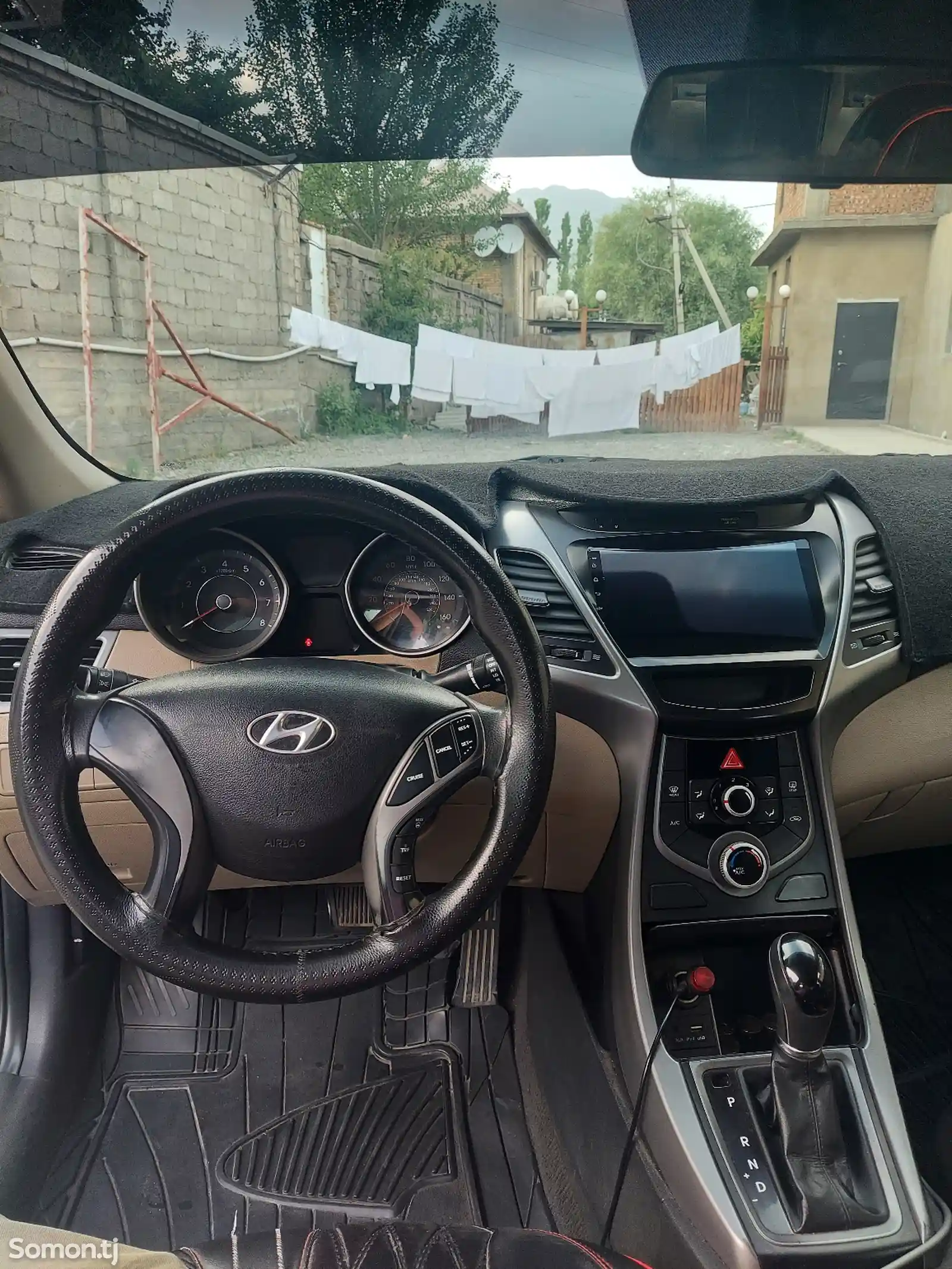 Hyundai Elantra, 2014-6