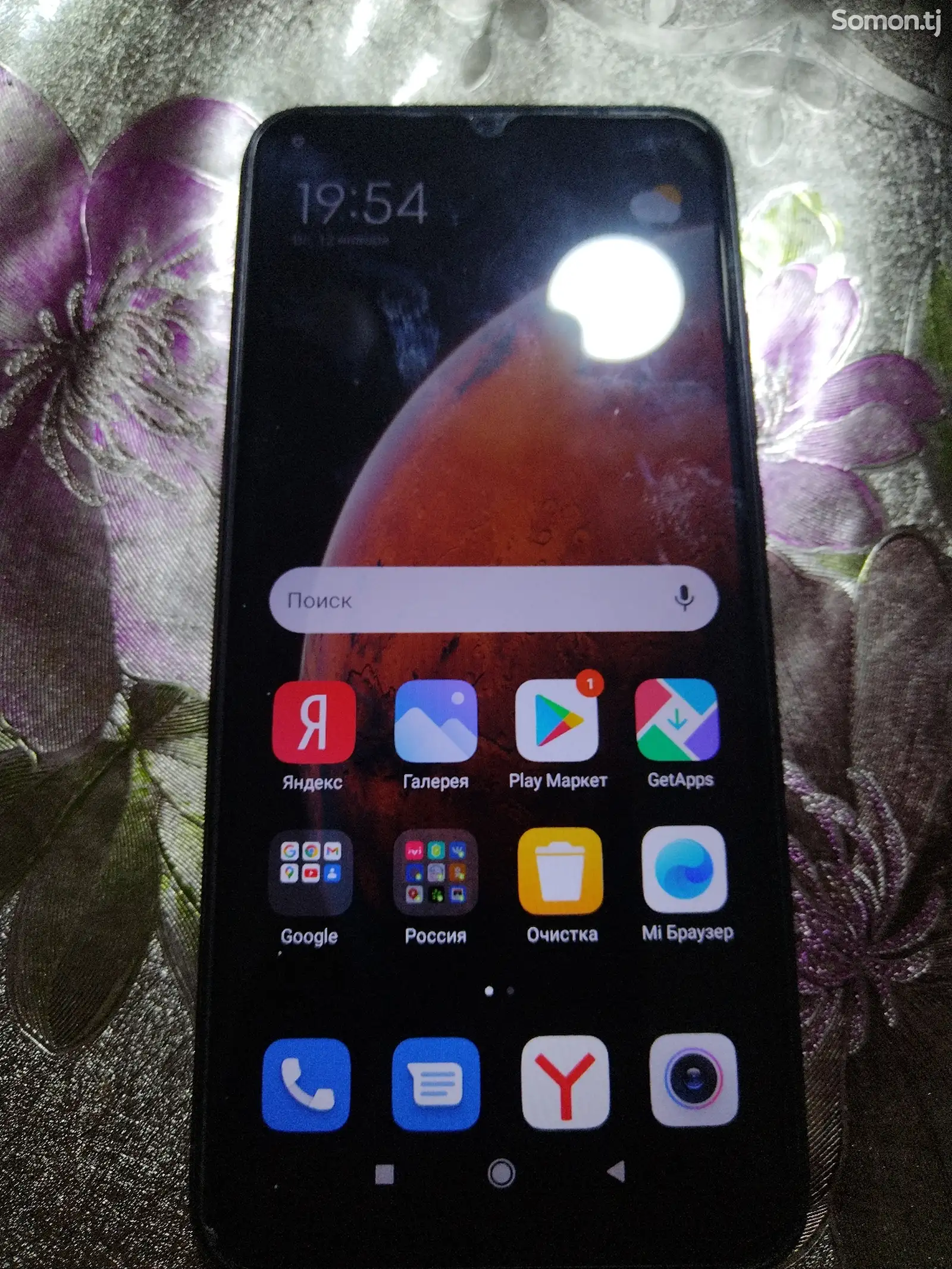 Телефон Xiaomi Redmi-1