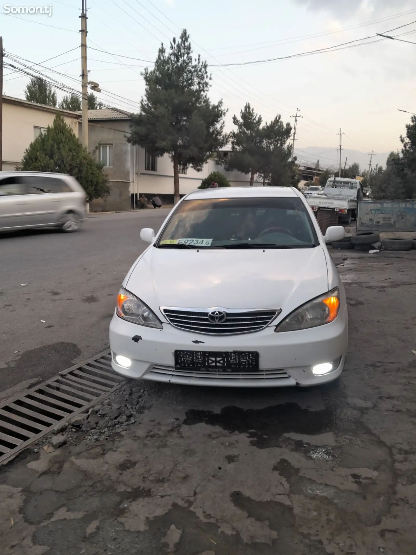 Toyota Camry, 2004-1