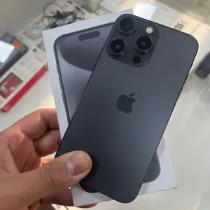 Apple iPhone Xr в корпусе 15 pro, 128 gb, Black