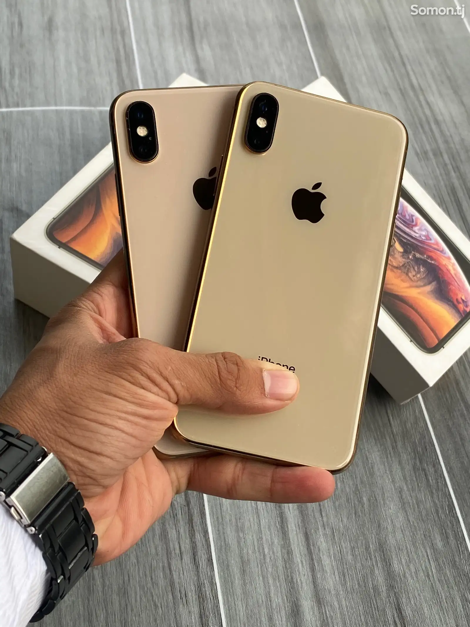 Apple iPhone Xs, 256 gb, Gold-1