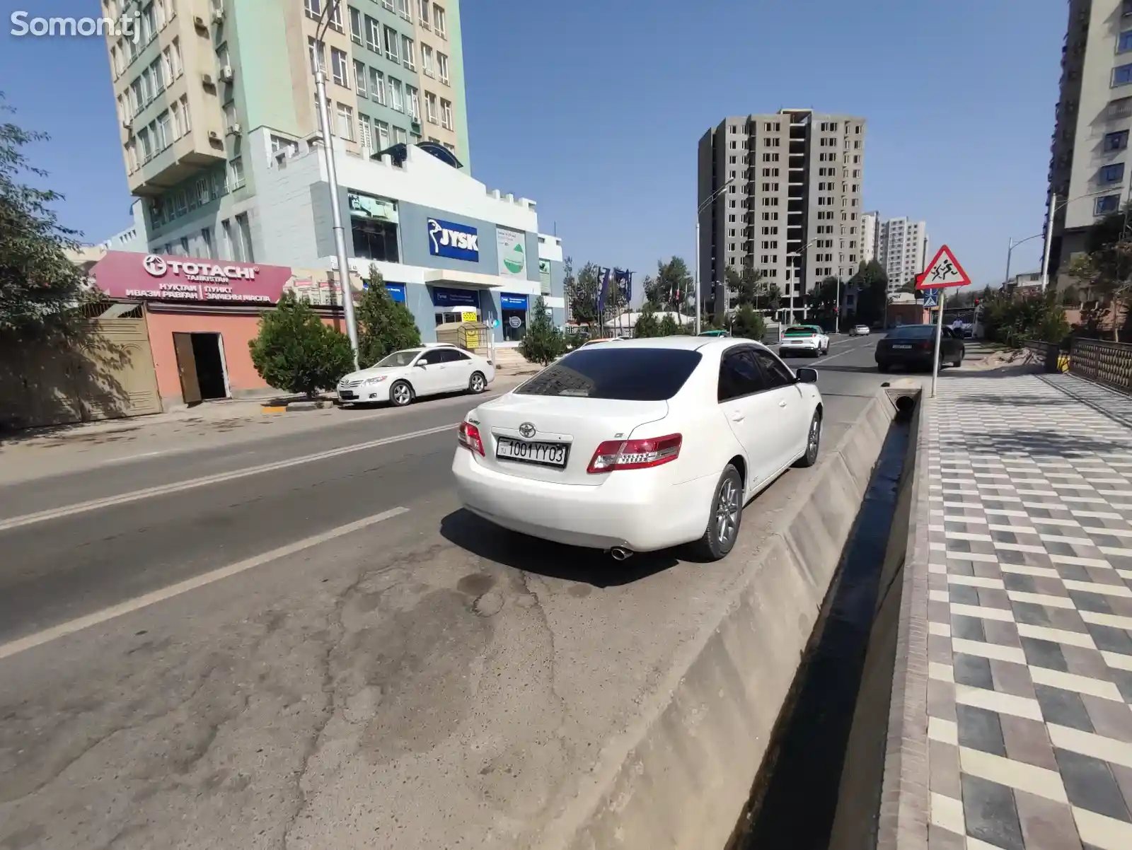 Toyota Camry, 2010-6