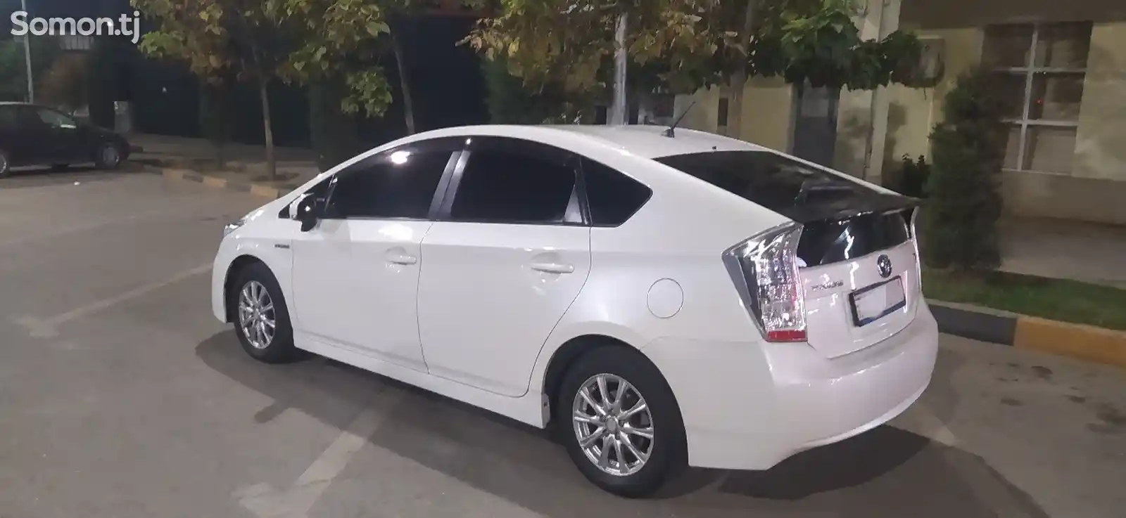 Toyota Prius, 2011-6