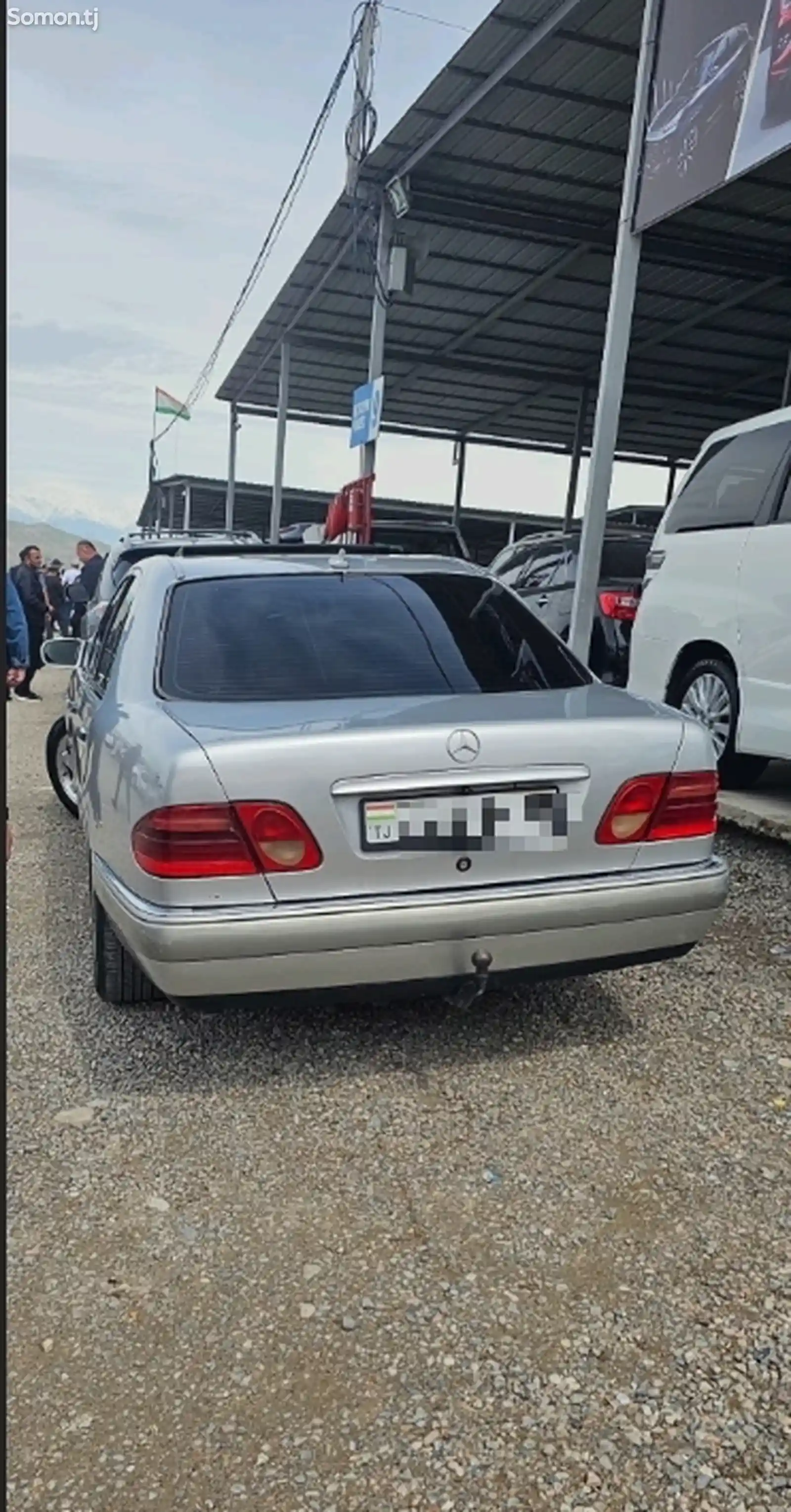 Mercedes-Benz E class, 1999-4