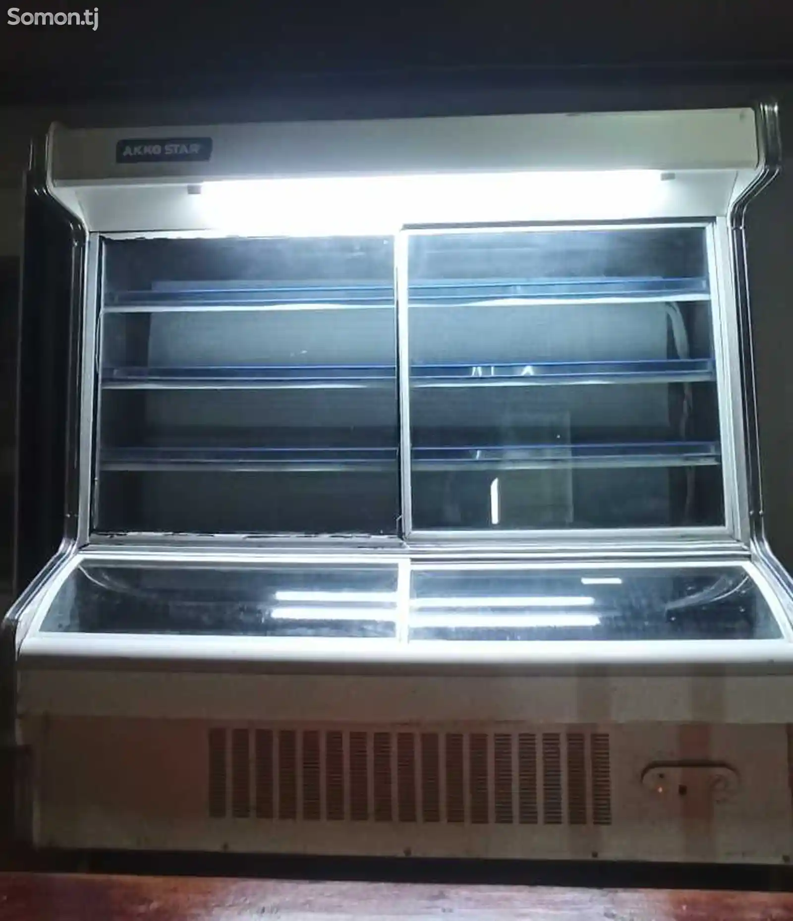 Витринный холодильник Akko Star