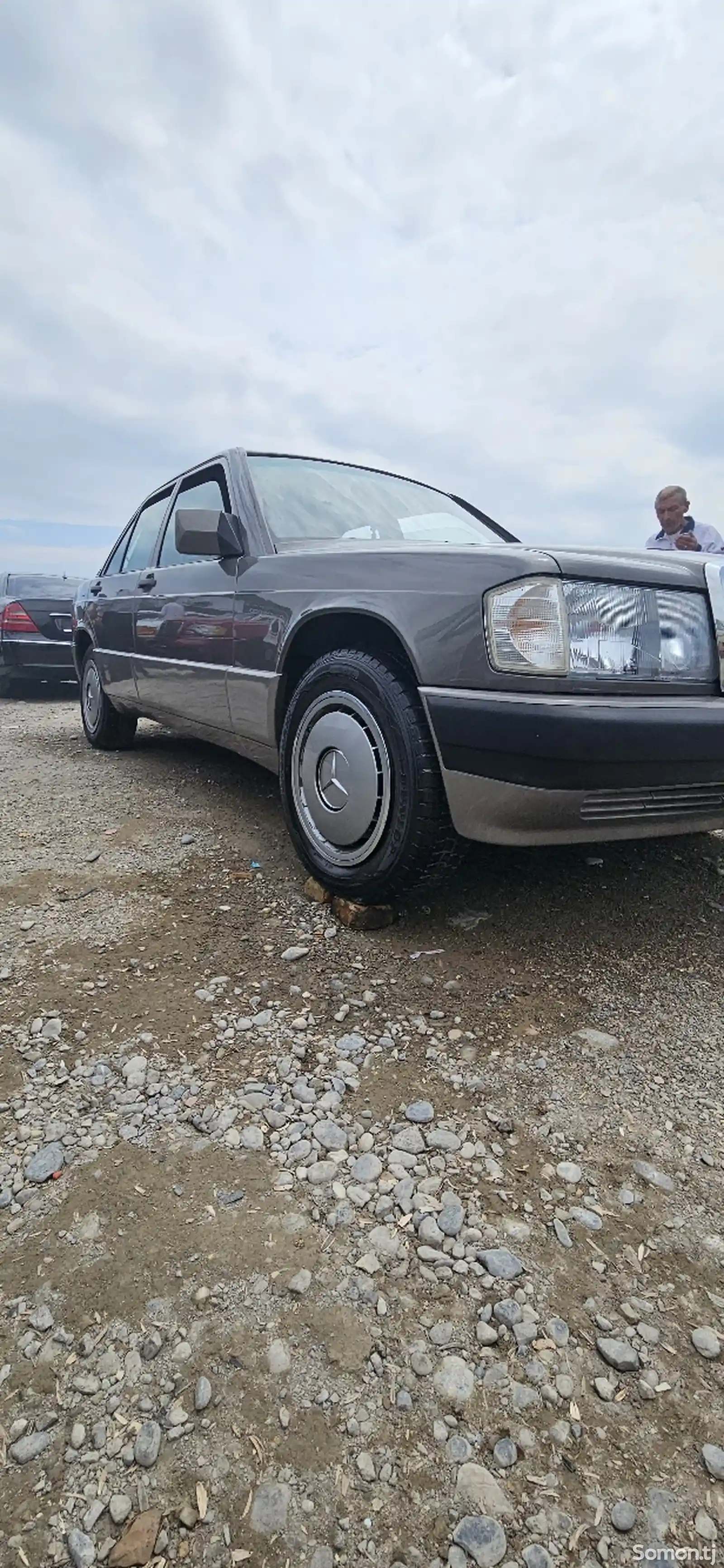 Mercedes-Benz W201, 1990-3
