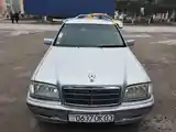 Mercedes-Benz C class, 2000-4