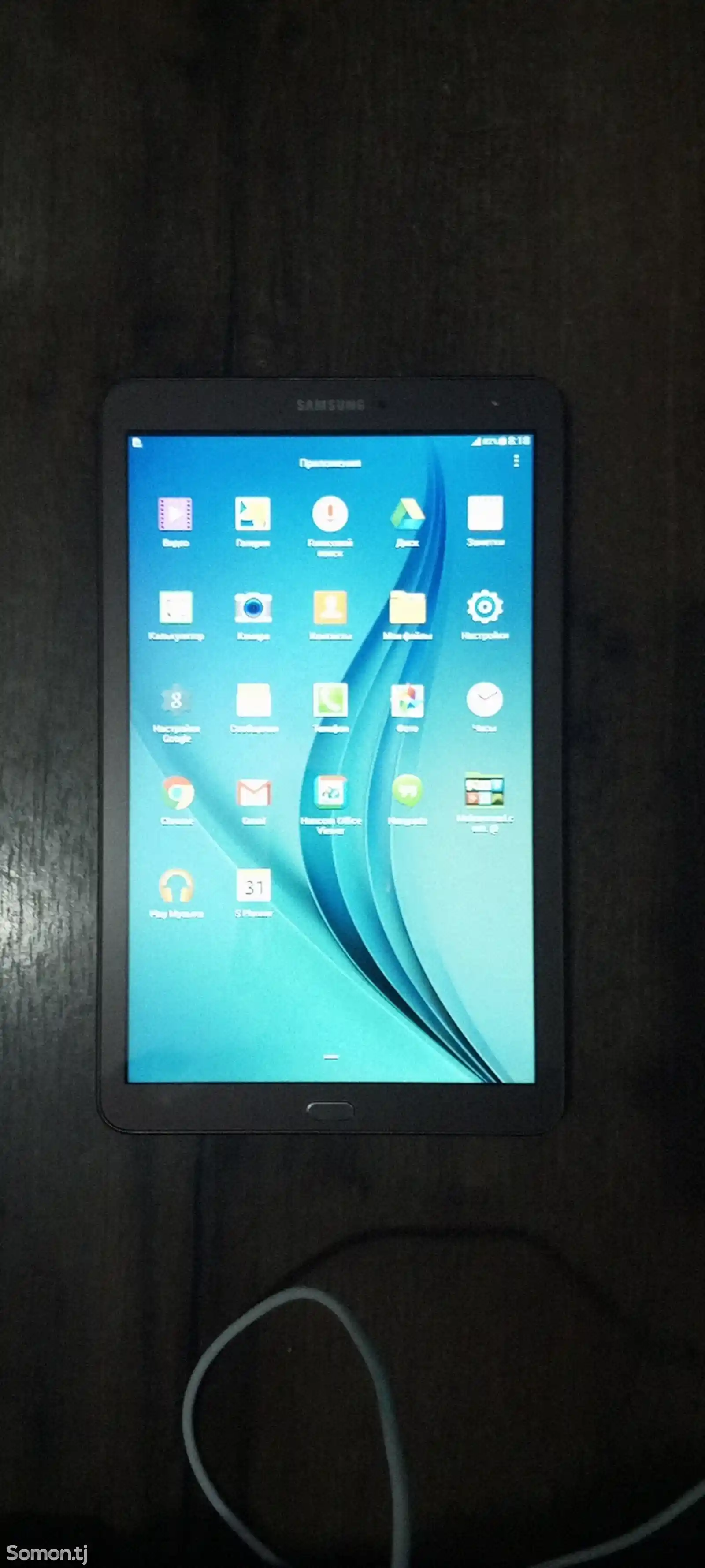 Планшет Samsung Galaxy tab E-2