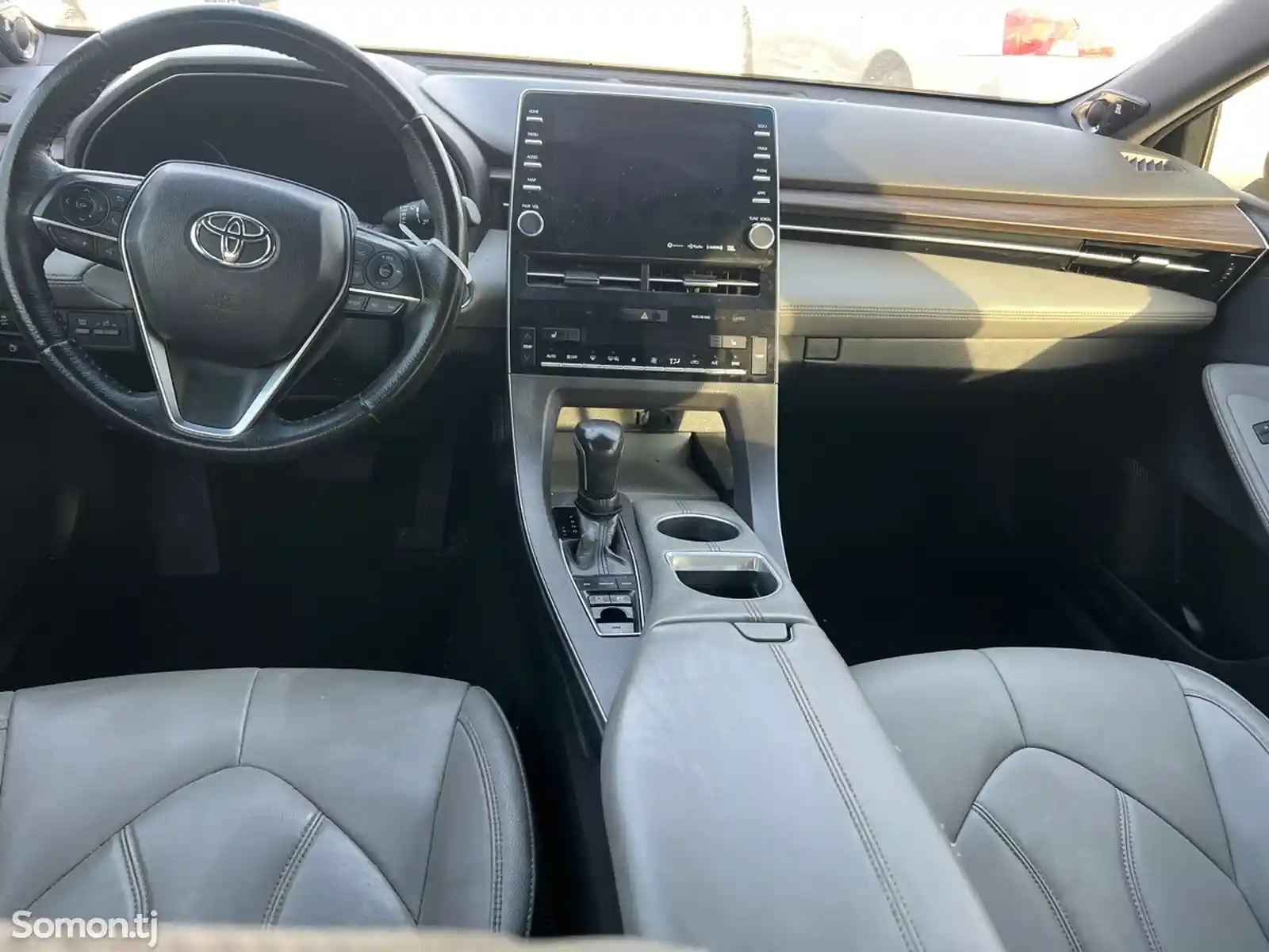 Toyota Avalon, 2019-7