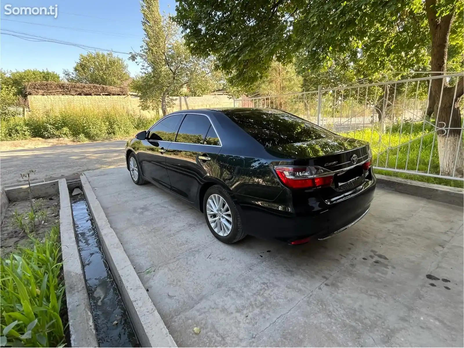 Toyota Camry, 2015-4