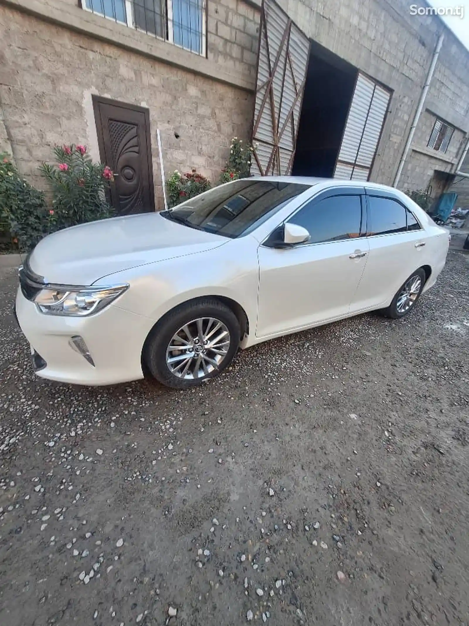 Toyota Camry, 2016-6