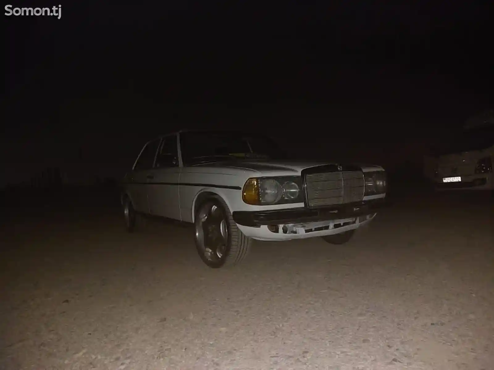 Mercedes-Benz W201, 1982-8