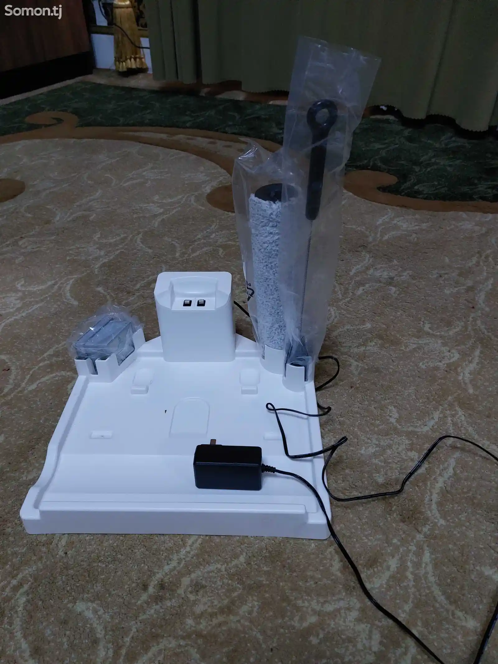 Беспроводной вертикальный пылесос для влажной и сухой уборки-2