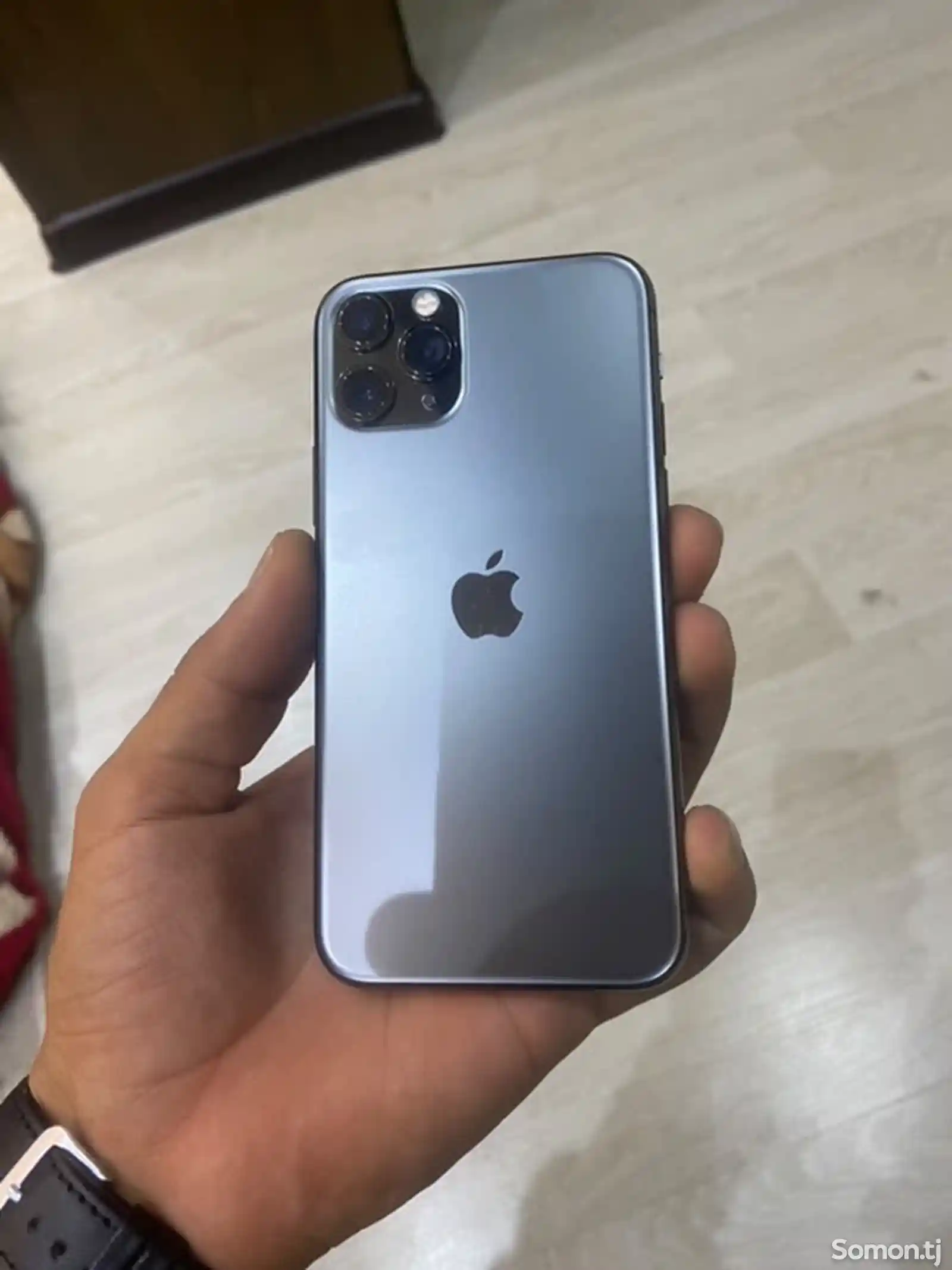 Apple iPhone 11 Pro, 256 gb, Silver-1