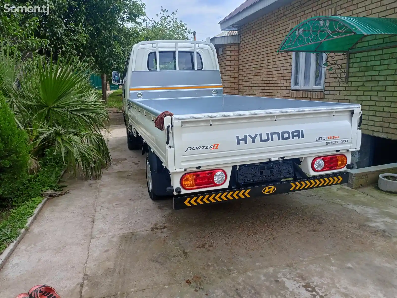 Бортовой автомобиль Hyundai Porter 2, 2016-3