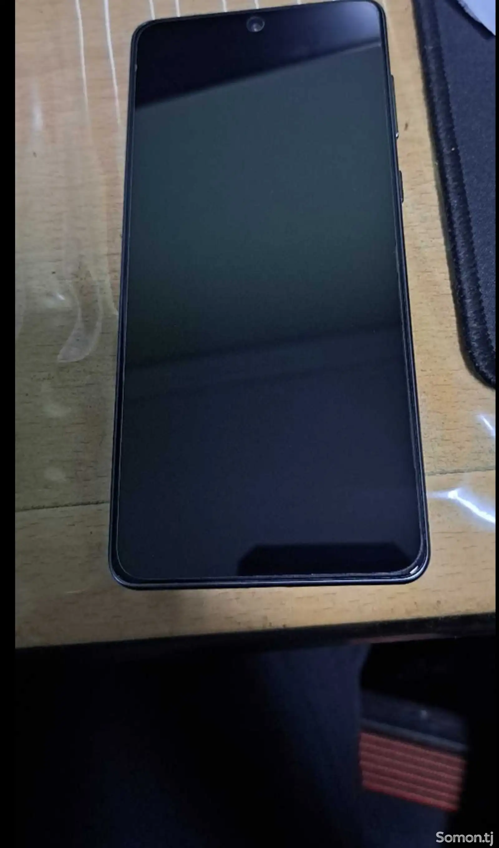 Samsung Galaxy A73-1