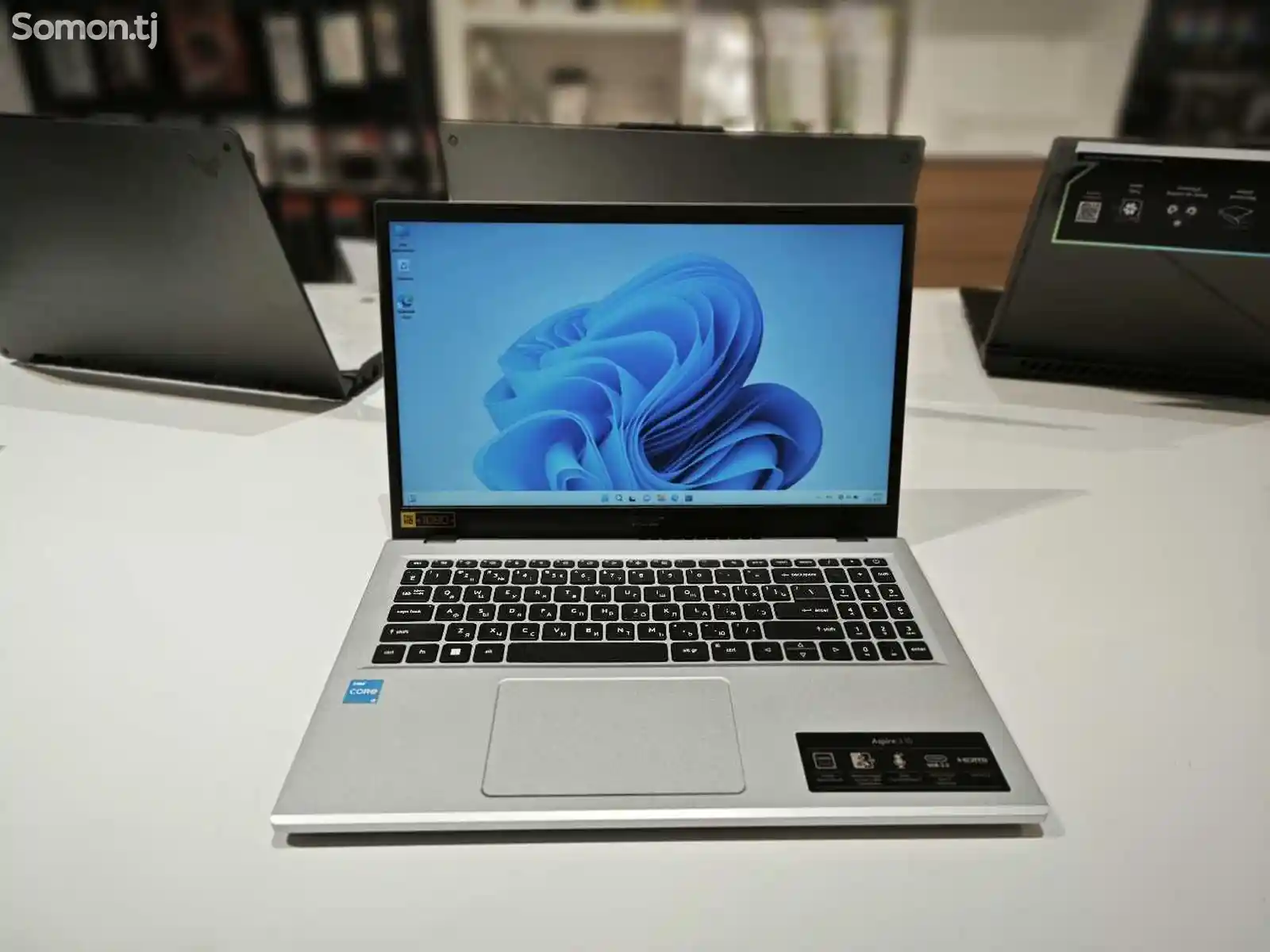 Ноутбук Acer aspire 3 i3 13-поколение 4 ГБ DDR5/256 SSD-2