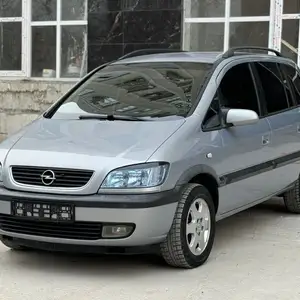 Opel Zafira, 2003