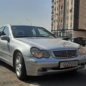 Mercedes-Benz C class, 2001