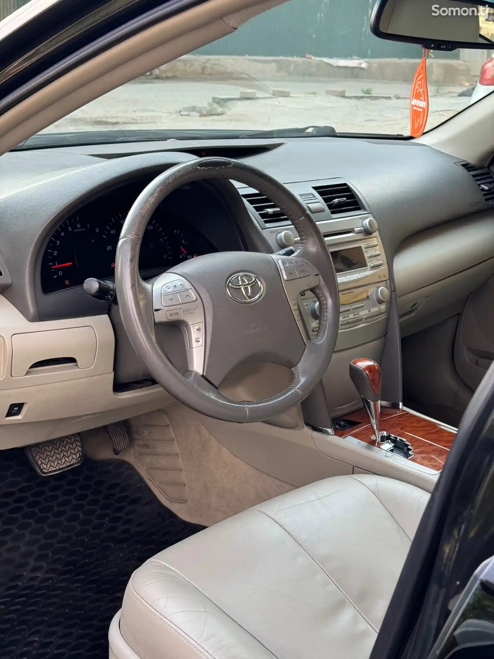 Toyota Camry, 2010-9