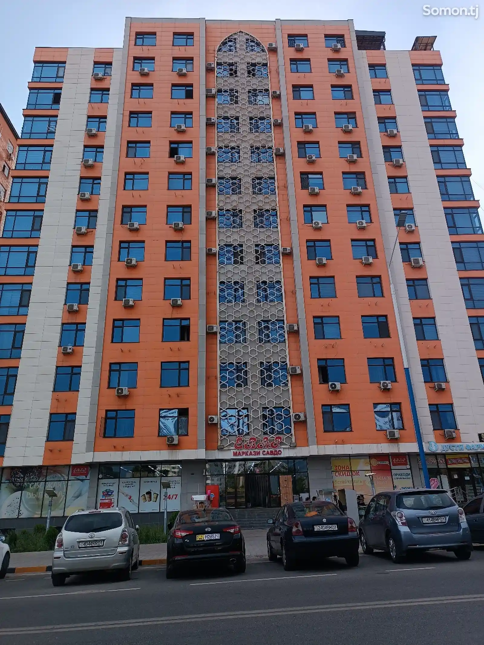 3-комн. квартира, 12 этаж, 110 м², Зарафшон-1