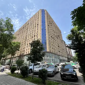 3-комн. квартира, 19 этаж, 126 м², Шохмансур