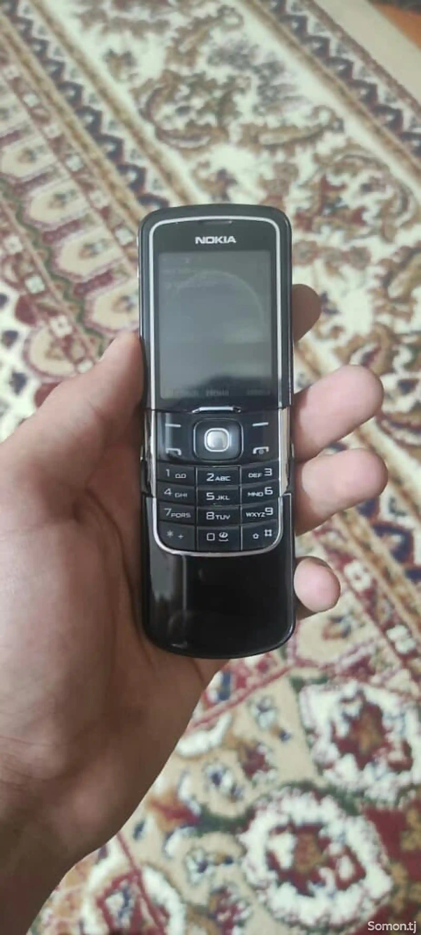 Nokia 8600 Luna-1