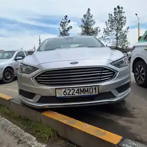 Ford Fusion, 2018