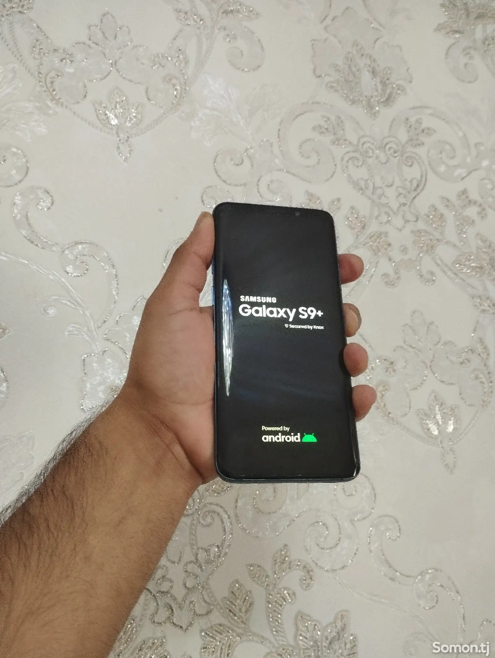 Samsung Galaxy S9 Plus-1