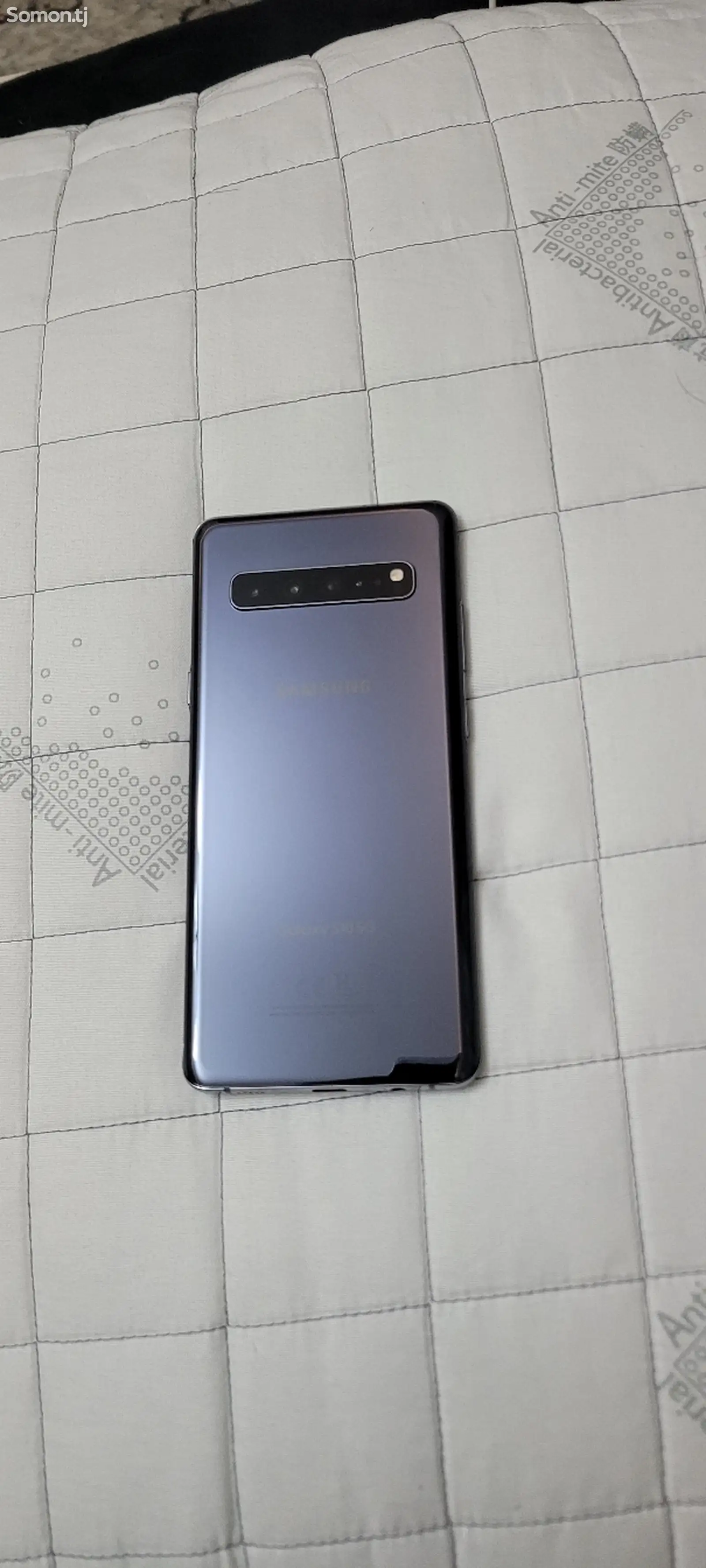 Samsung Galaxy S10 5G 8/256-1