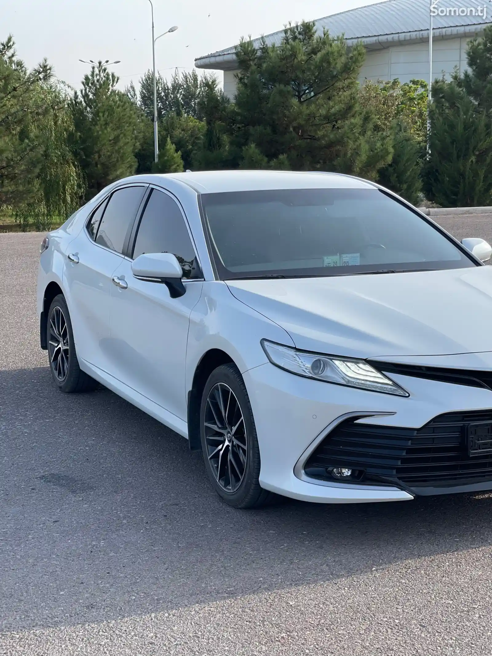 Toyota Camry, 2021-8