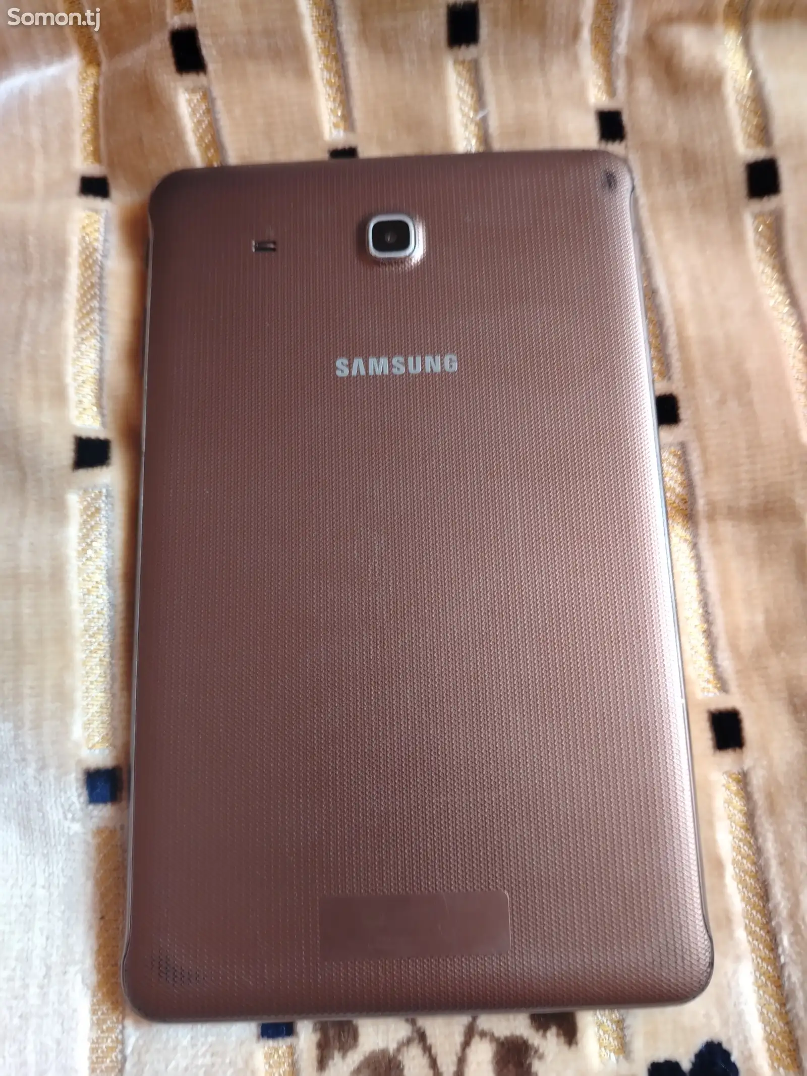 Samsung Galaxy TAB E-1