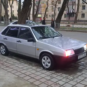 ВАЗ 21099, 2003