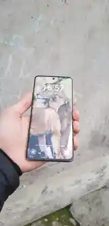 Телефон Realme-2