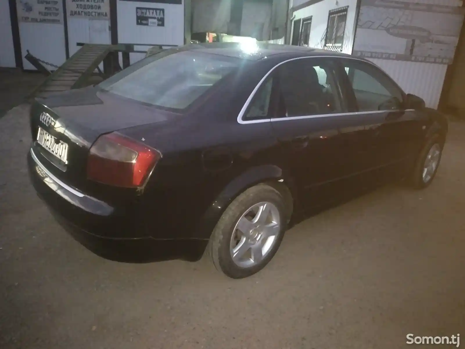 Audi A4, 2001-4