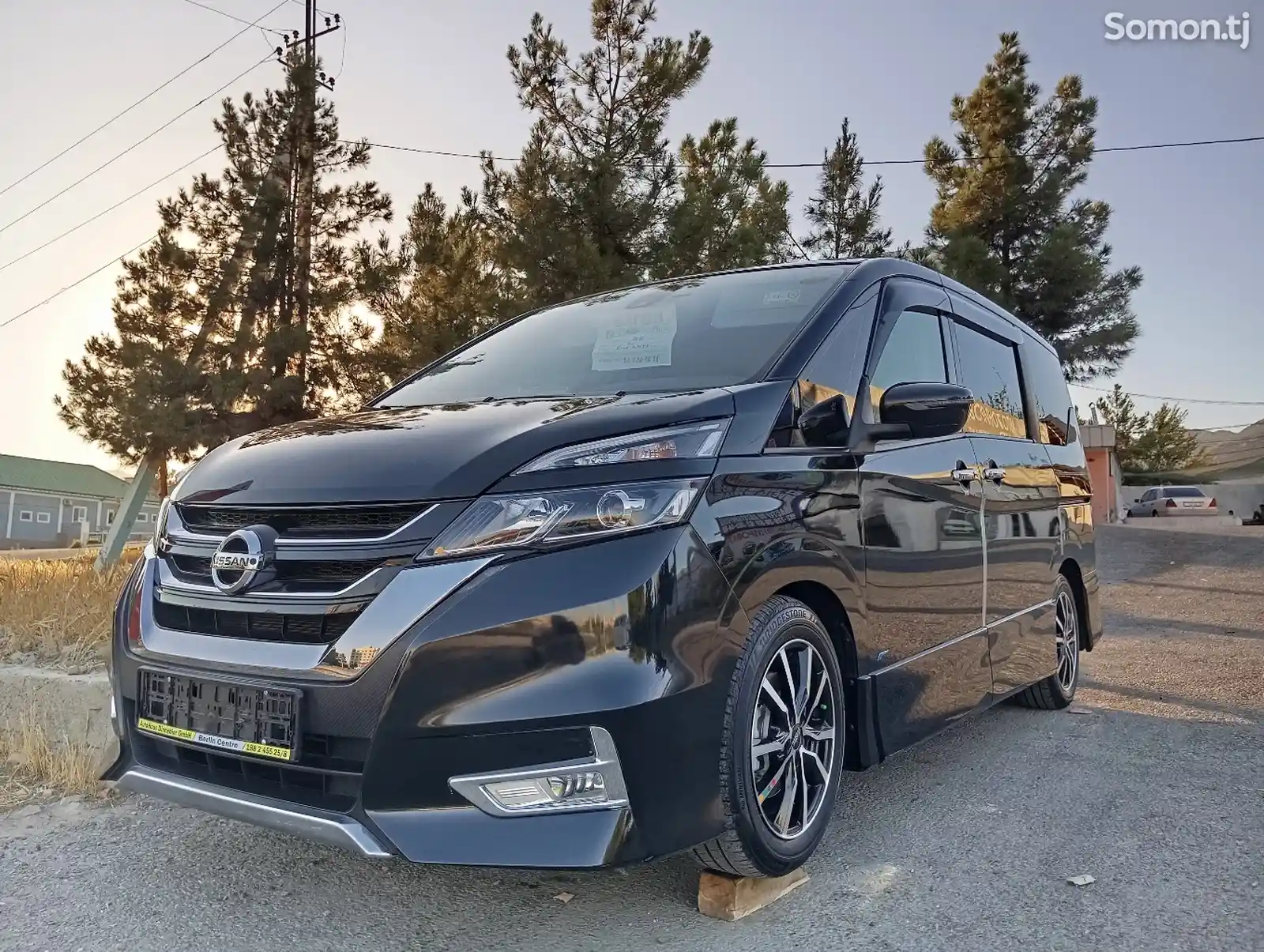 Nissan Serena, 2016-1