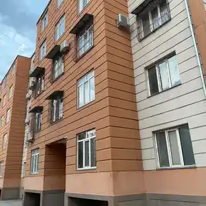 3-комн. квартира, 1 этаж, 76 м², 12 мкр