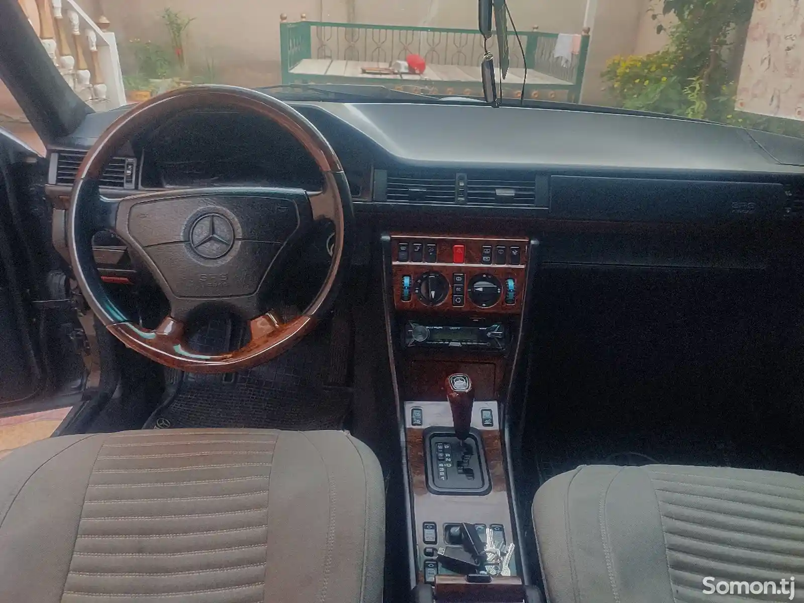 Mercedes-Benz W124, 1994-4