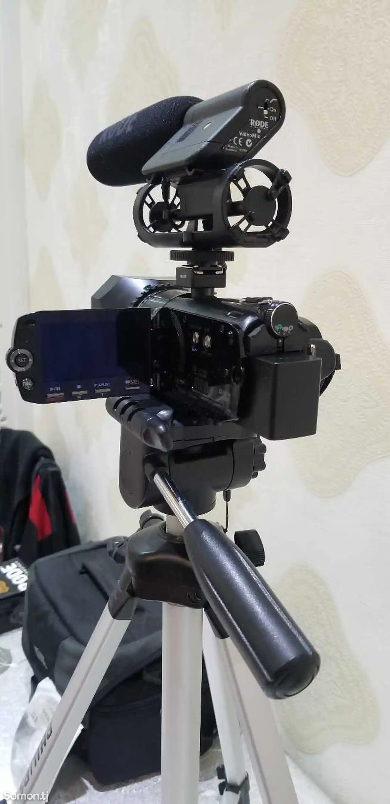 Видео камера-2